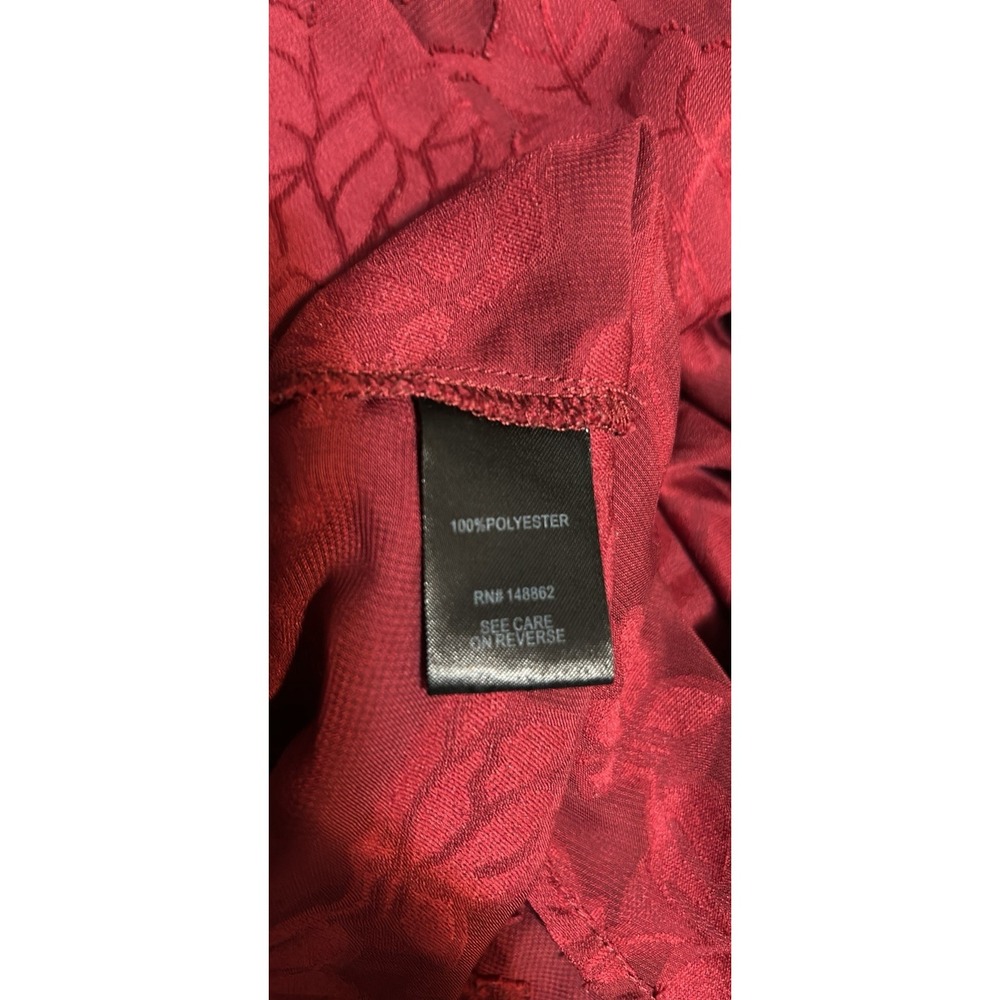 Torrid Abbey Chiffon Clip Floral Red Top Plus Size 1X Sheer Christmas Layering - Picture 6 of 6